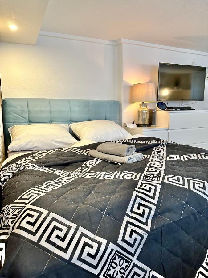Ruhiges Retreat Souterrain-Apartment Werbach Nahe Pferdemarkt W31 Ольденбург Экстерьер фото
